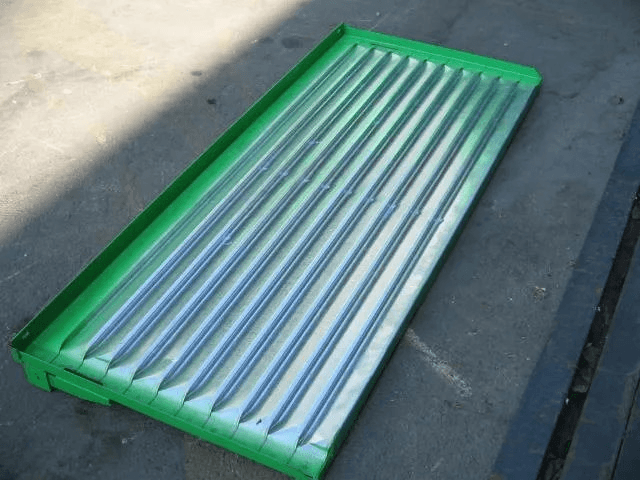 Надставка передн. стрясной доски (Дон, Акрос) (НВ) - изображение 1 из 1