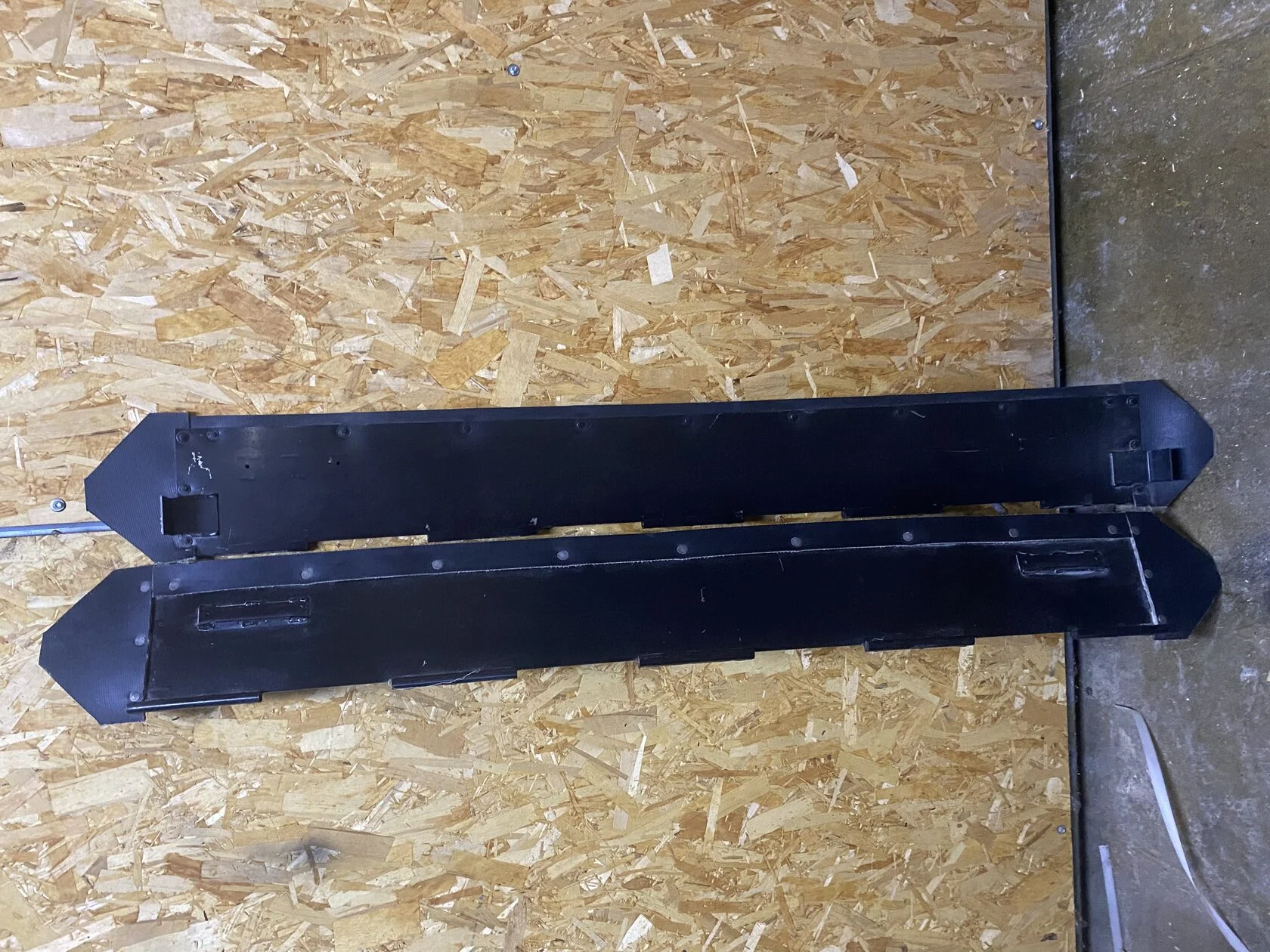 Щиток уплотнения "Акрос-595" - изображение 1 из 1