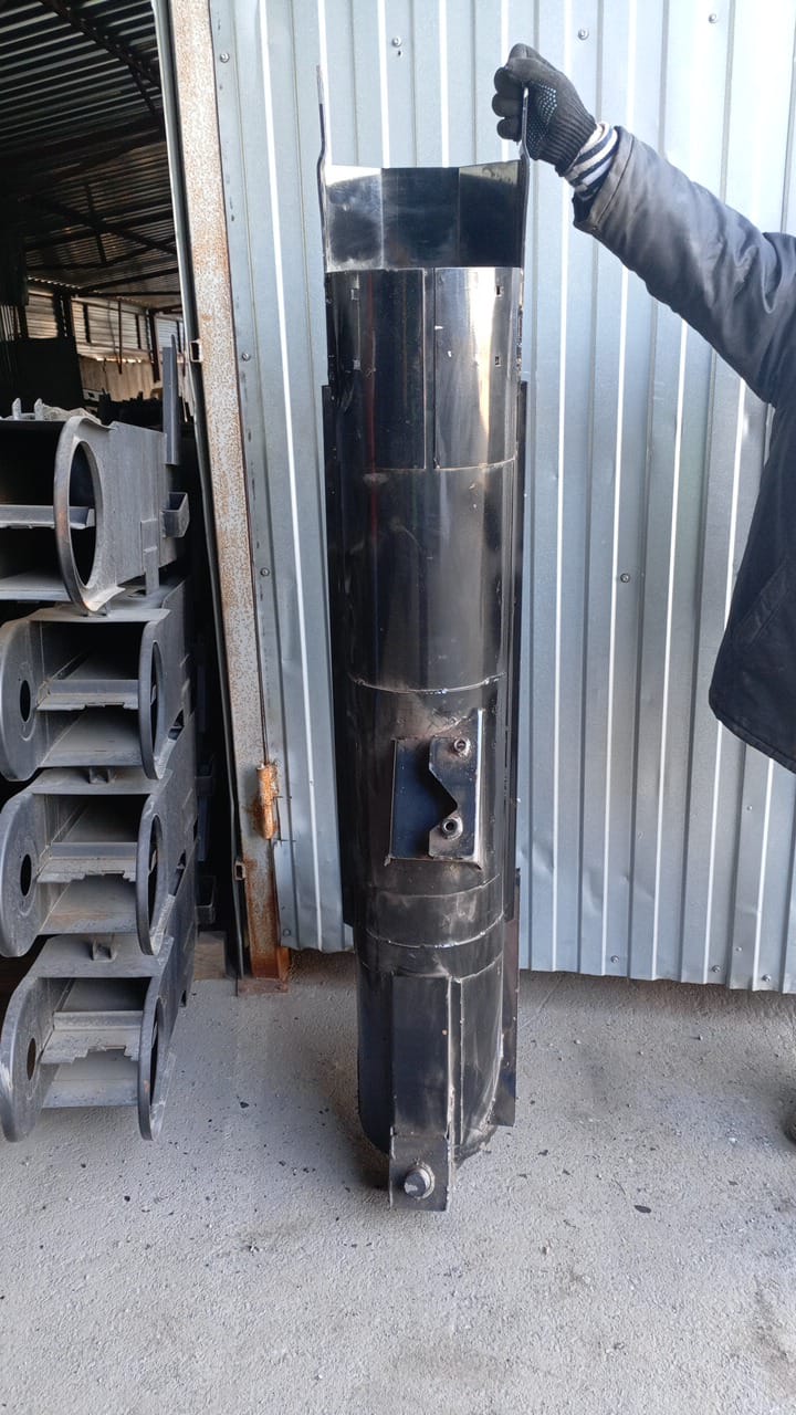 Кожух шнека загрузочного бункера - изображение 2 из 5